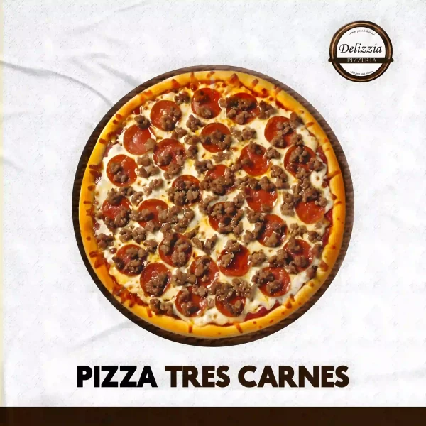 Pizza Tres Carnes, Delizzia Pizzeria, dirección: Antonio Cordero 9-84 y, Ibarra 100108, teléfono: 0998758768